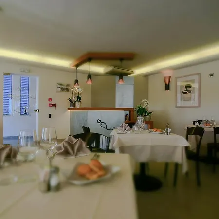 Sirenetta 3* Grado